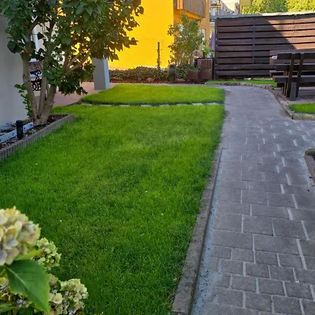 Apartamento Pfaelzerblick Lambrecht- Mit Garten *